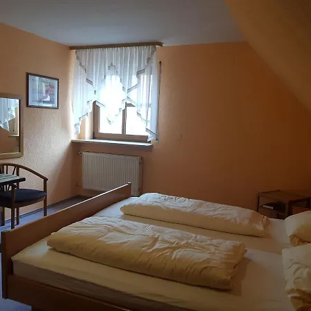 Central 3* Грединг